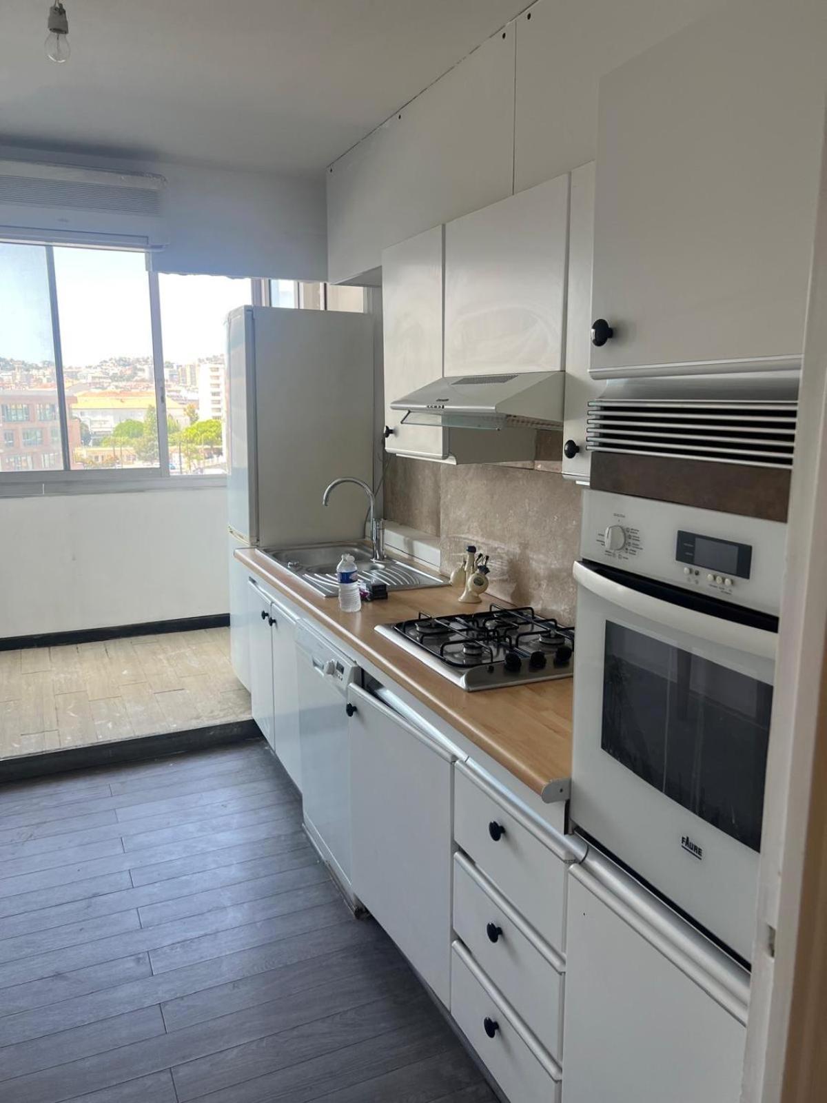 Appartement 2 Chambre Et Grand Sejour 100M2 A 5 Min Du Stade Velodrome Marselha Exterior foto